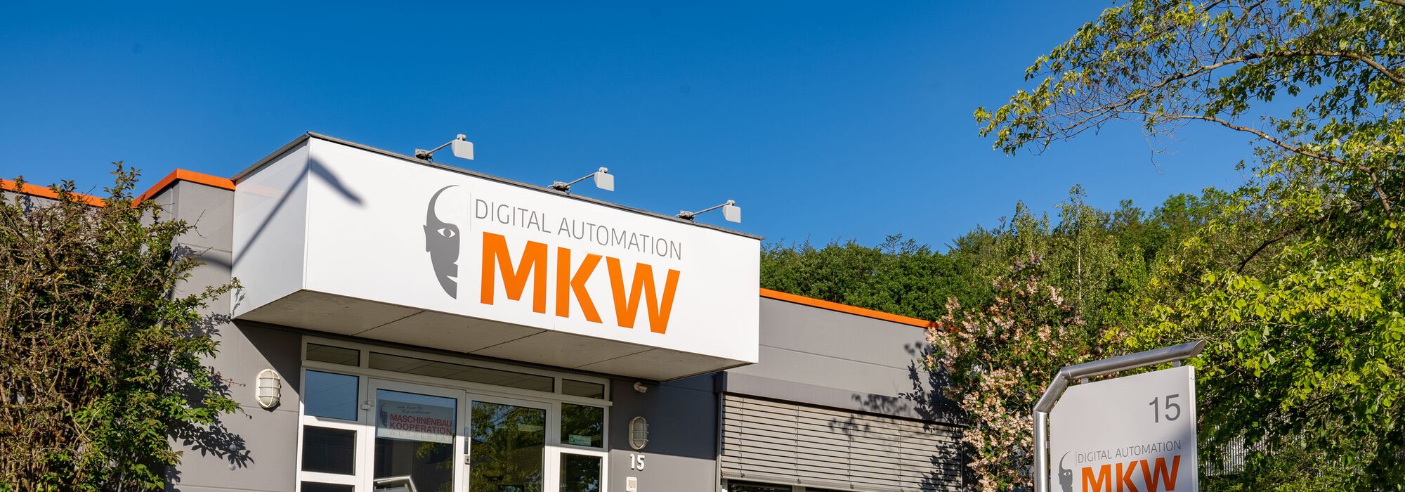 Der Haupteingang der MKW GmbH in Wuppertal